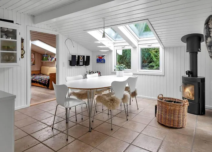 Vakantiehuis 13358-1-hojby-falkevej-15 *